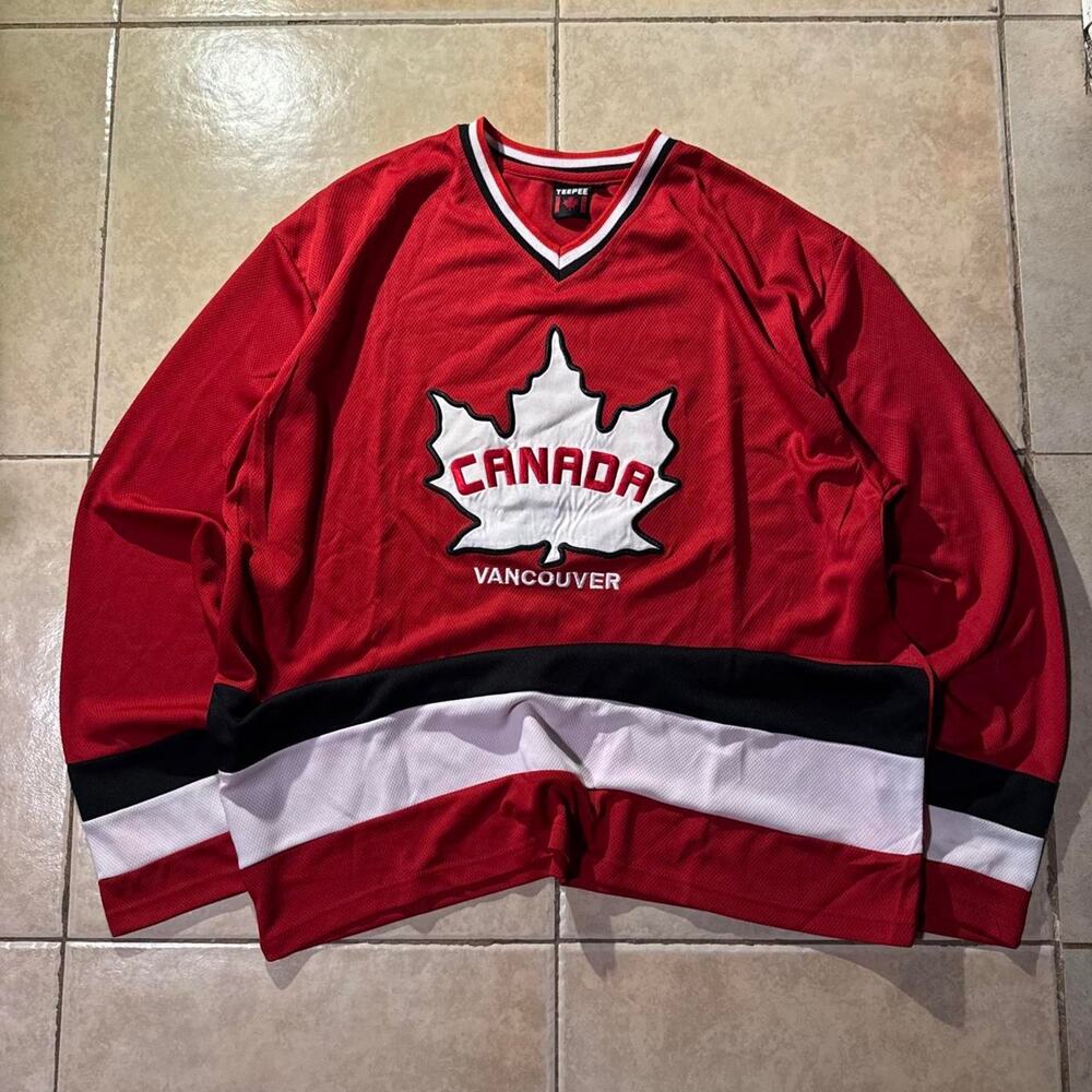 Vintage 90s canada vancouver hockey jersey Size M in Mens